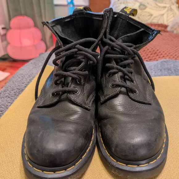 Dr Marten's 1460 Vegan Leather Boots - Picture 2 of 5